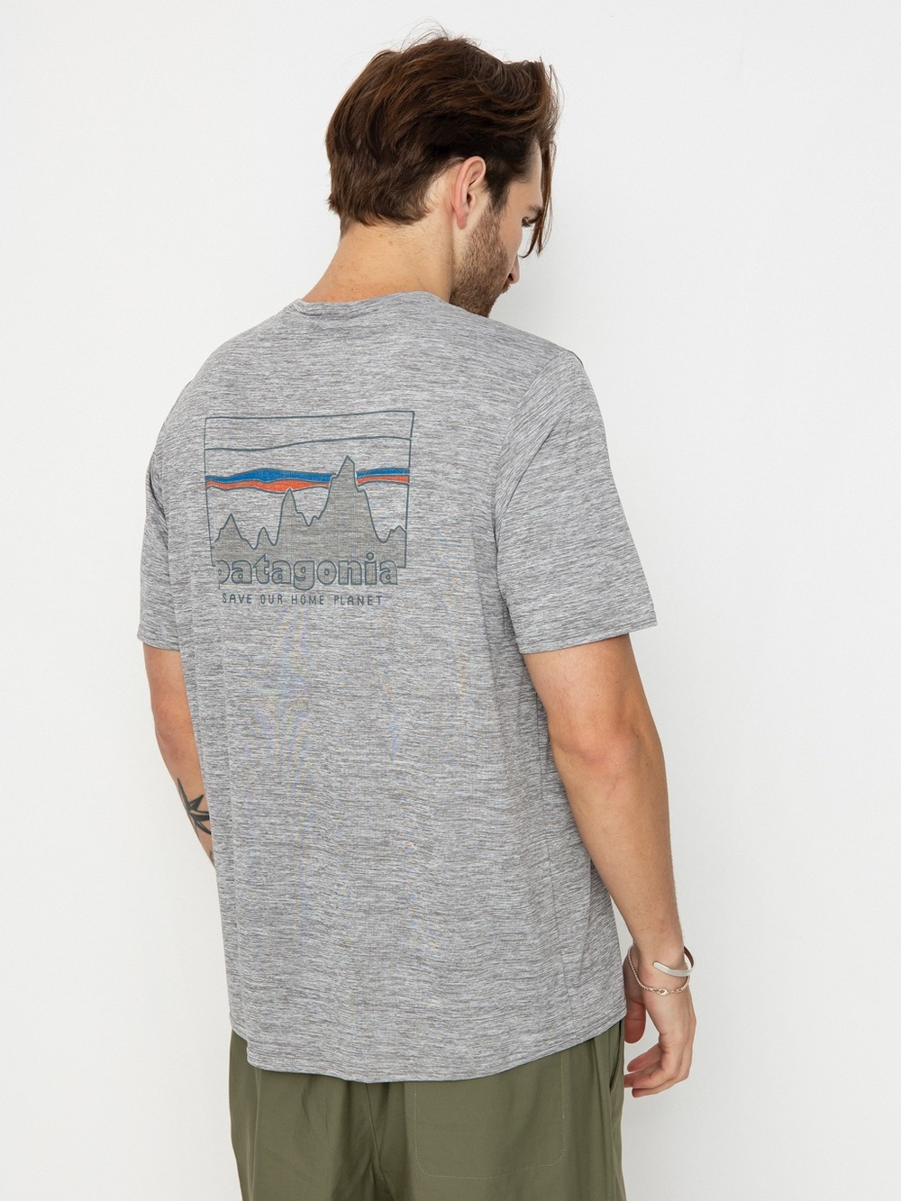 Patagonia Men's Capilene Cool Daily Graphic Shirt in Heather Gray